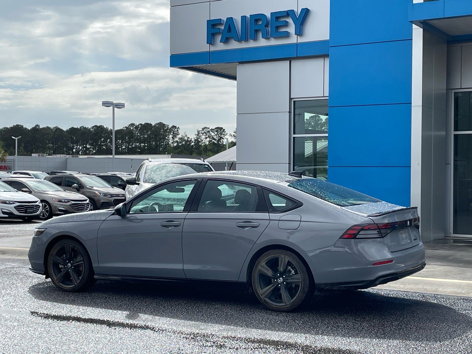 Used 2025 Honda Accord Sport image 3