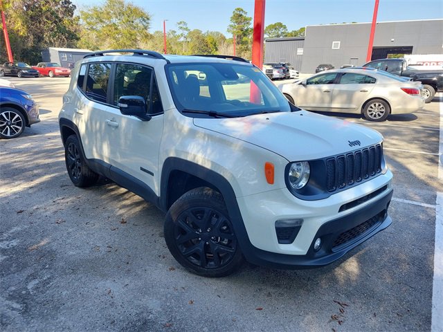 Used 2023 Jeep Renegade Altitude image 5