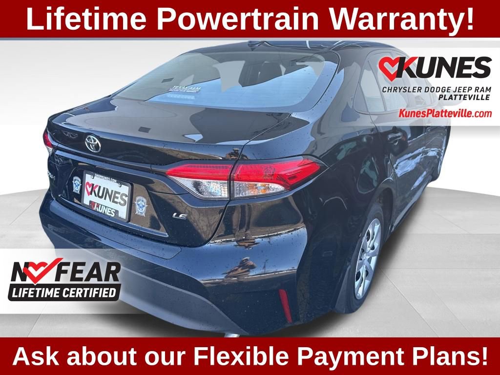 Used 2025 Toyota Corolla LE image 3