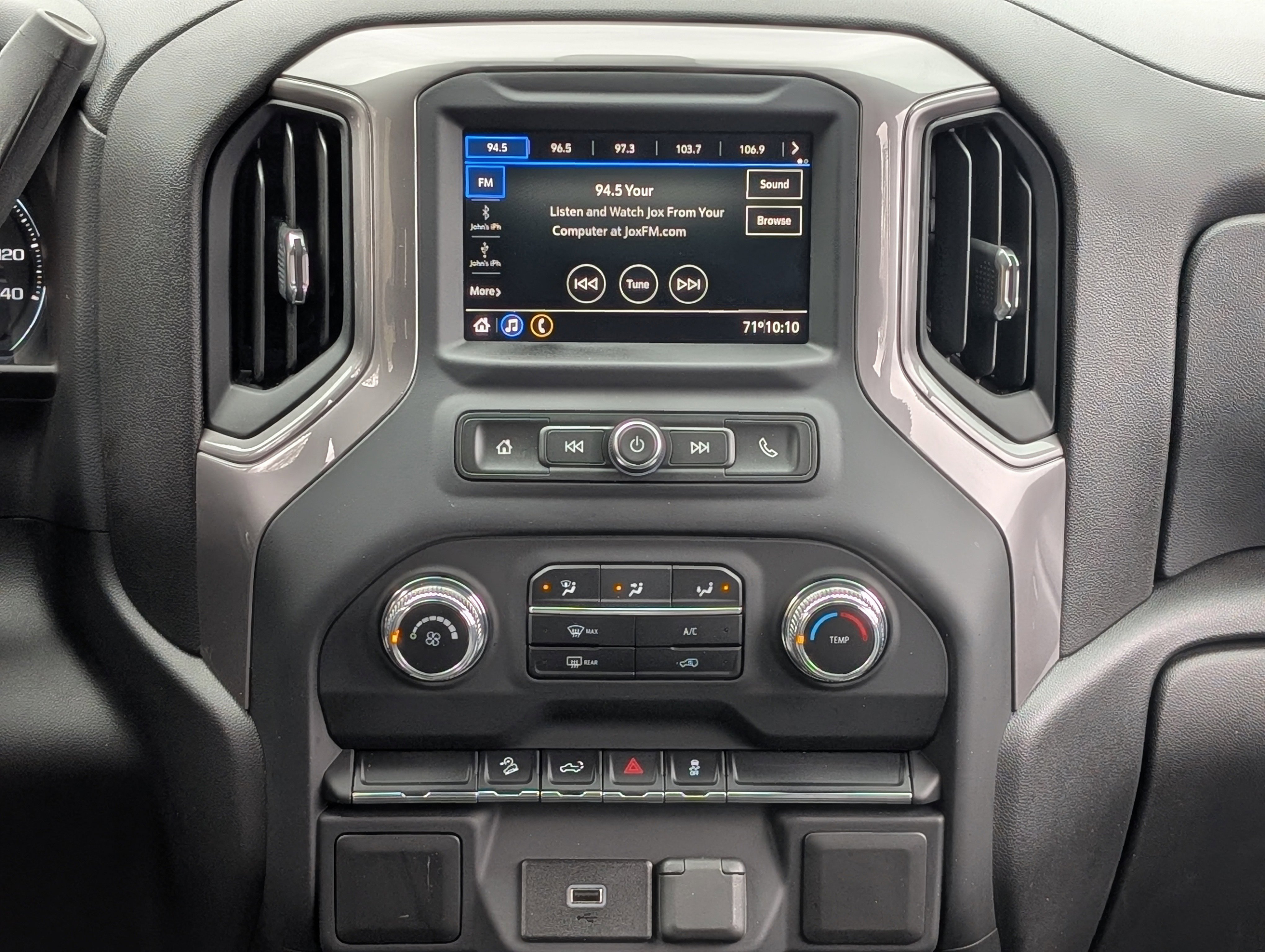 Used 2020 GMC Sierra 1500 4x4 Crew Cab w/ Sierra Value Package image 25