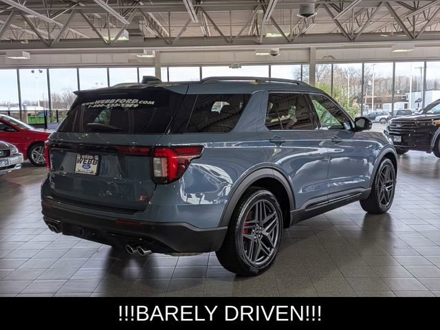 Used 2025 Ford Explorer ST image 8