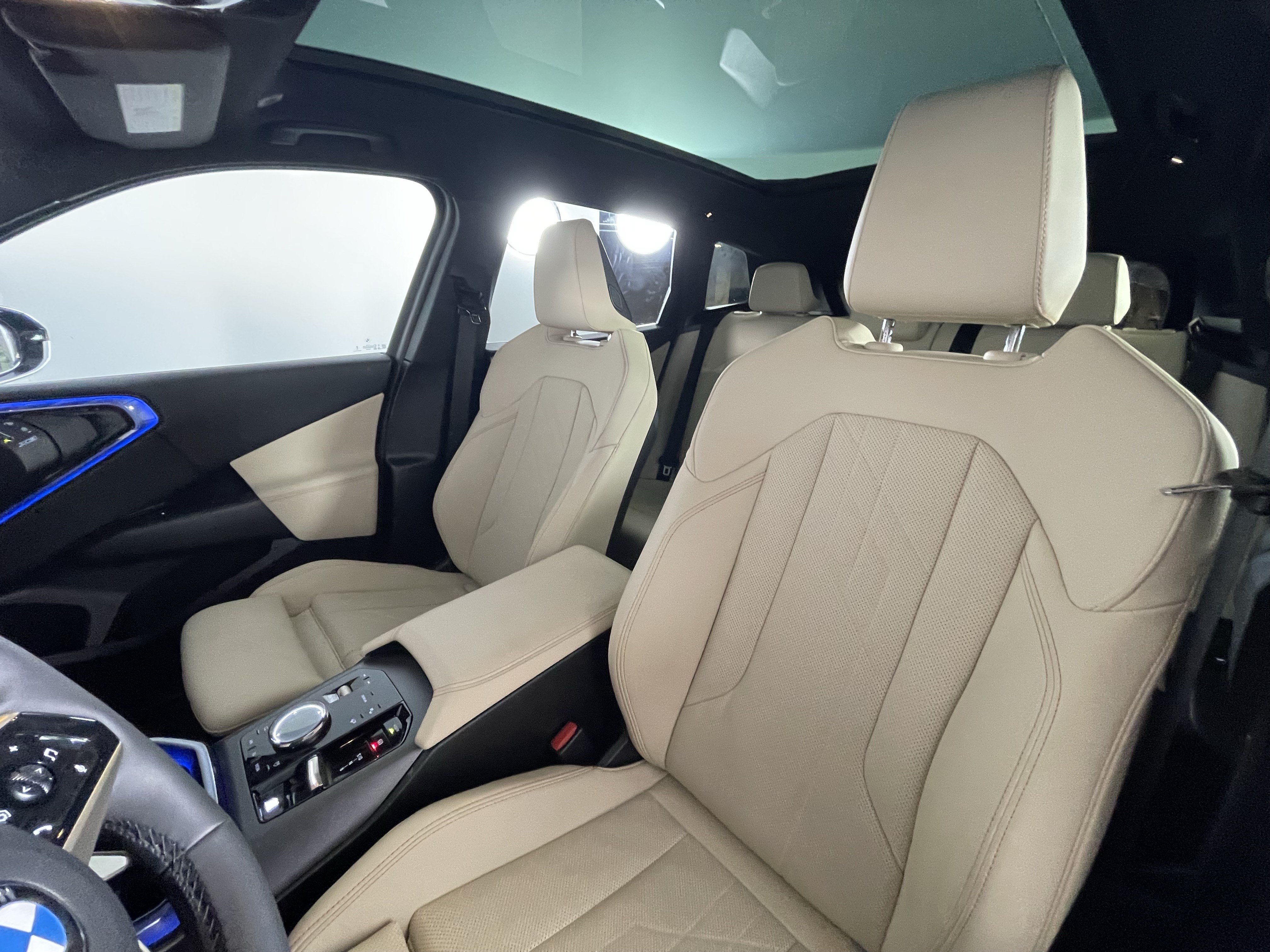 Certified 2025 BMW X3 xDrive30i w/ Premium Package AWD/4WD image 9
