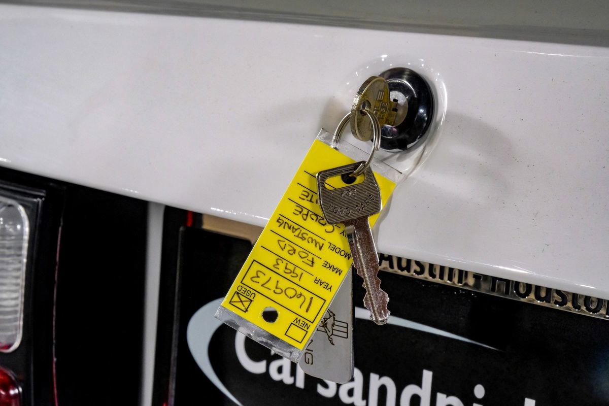 Used 1993 Ford Mustang GT image 43