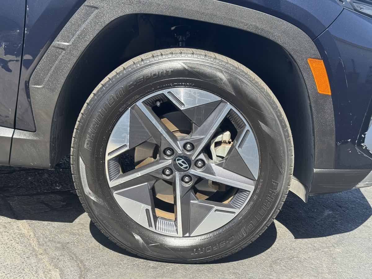 Used 2025 Hyundai Tucson SEL AWD/4WD image 6