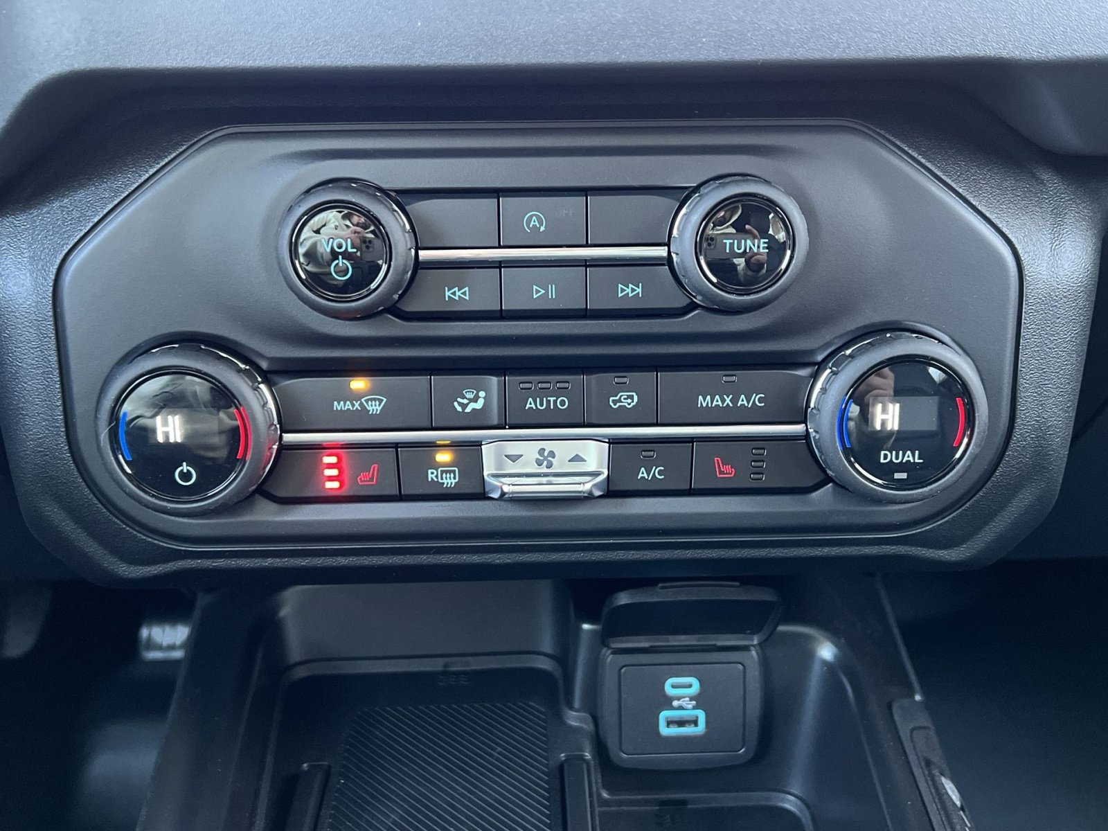 New 2025 Ford Bronco Big Bend image 21