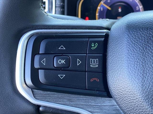 Used 2024 Jeep Wagoneer Series III AWD/4WD image 20