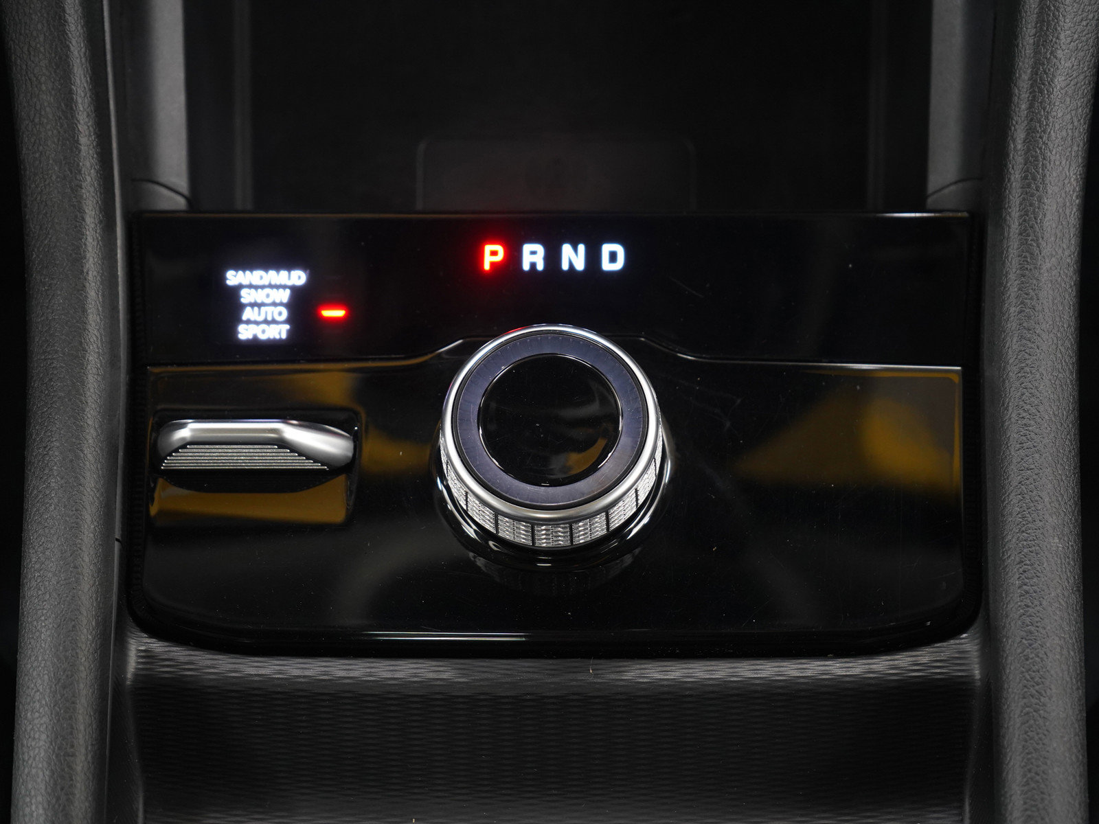 Used 2023 Jeep Grand Cherokee L Limited w/ Luxury Tech Group II image 18