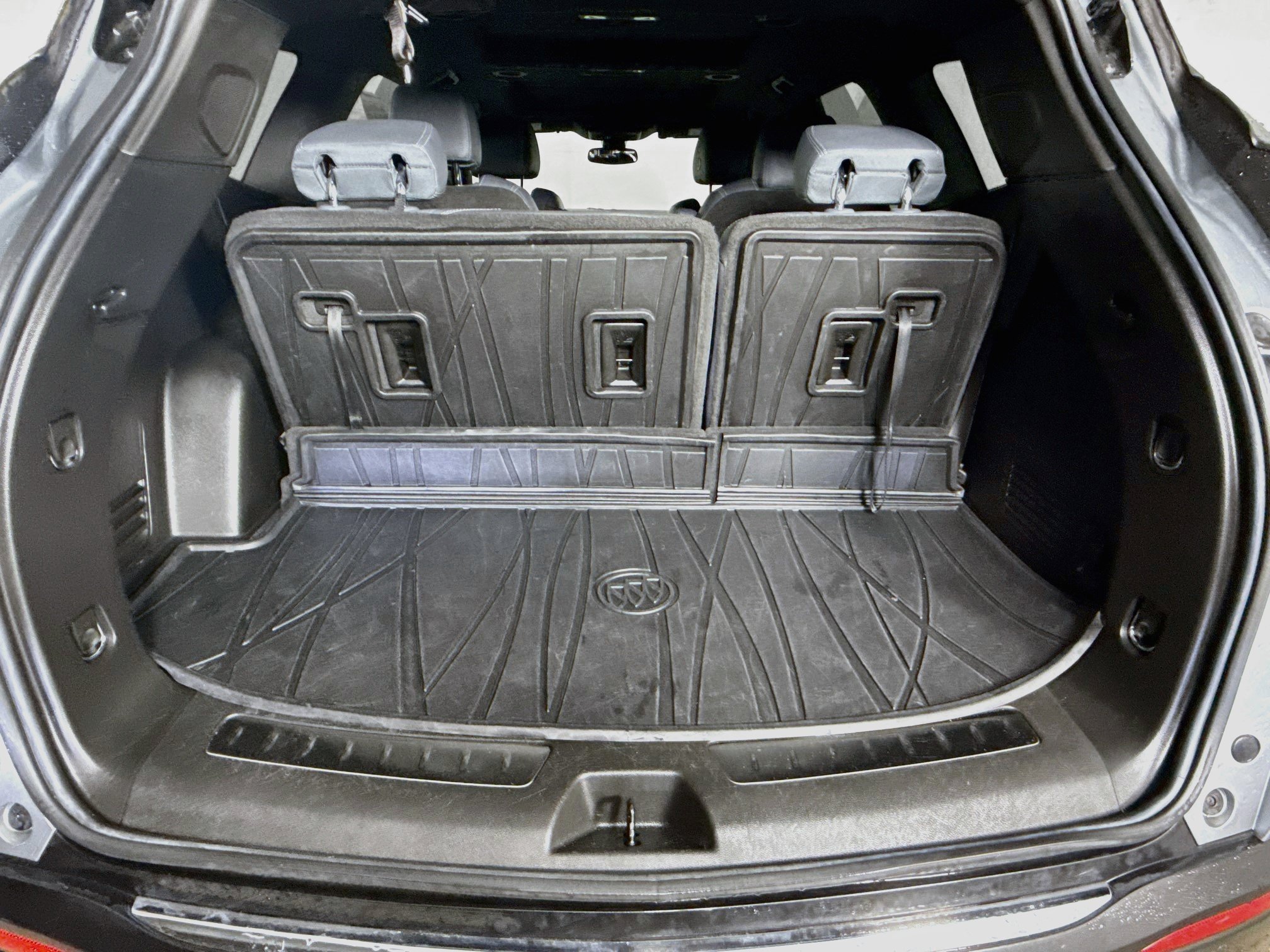 Used 2023 Buick Enclave Essence w/ Experience Buick Package FWD image 34