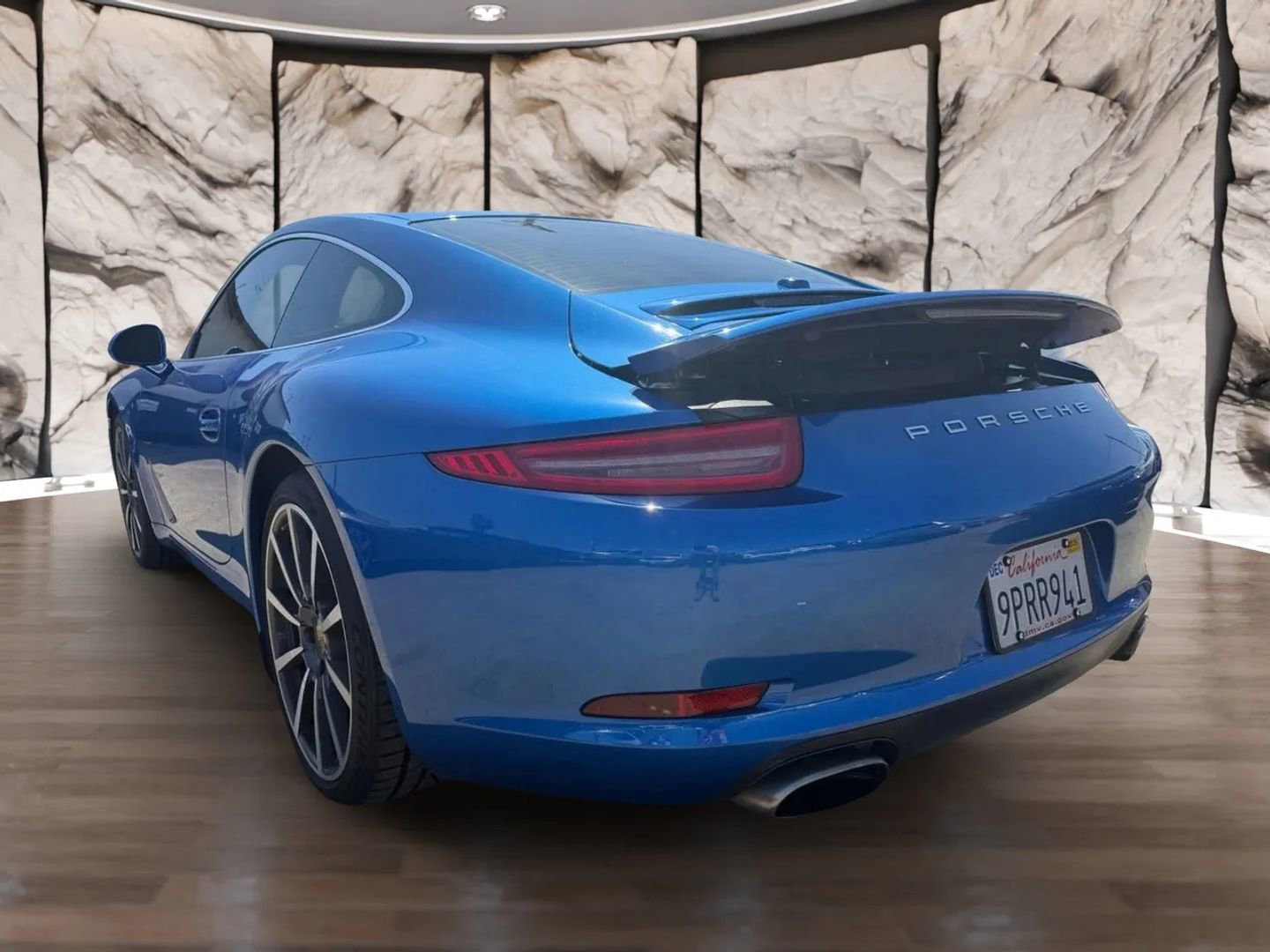 Used 2015 Porsche 911 Carrera image 8