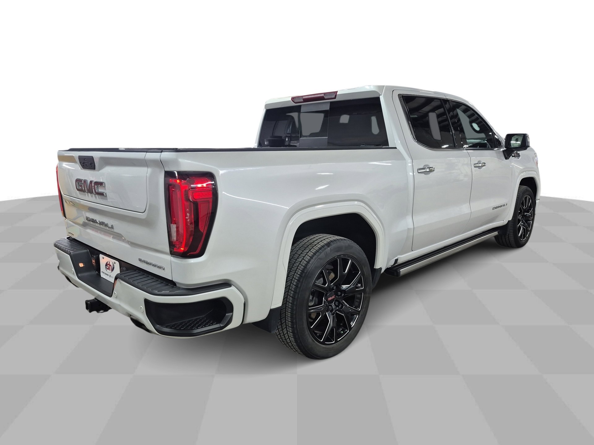 Certified 2022 GMC Sierra 1500 Denali w/ Denali Premium Package image 9