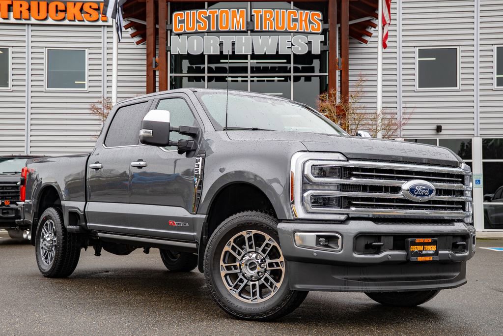 Used 2025 Ford F350 Platinum w/ Platinum Plus Package image 2