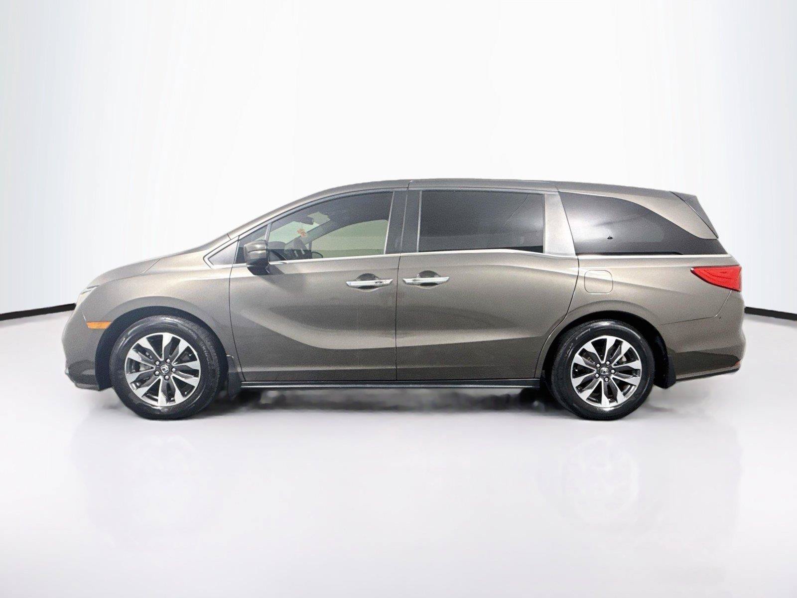 Used 2022 Honda Odyssey EX-L image 2
