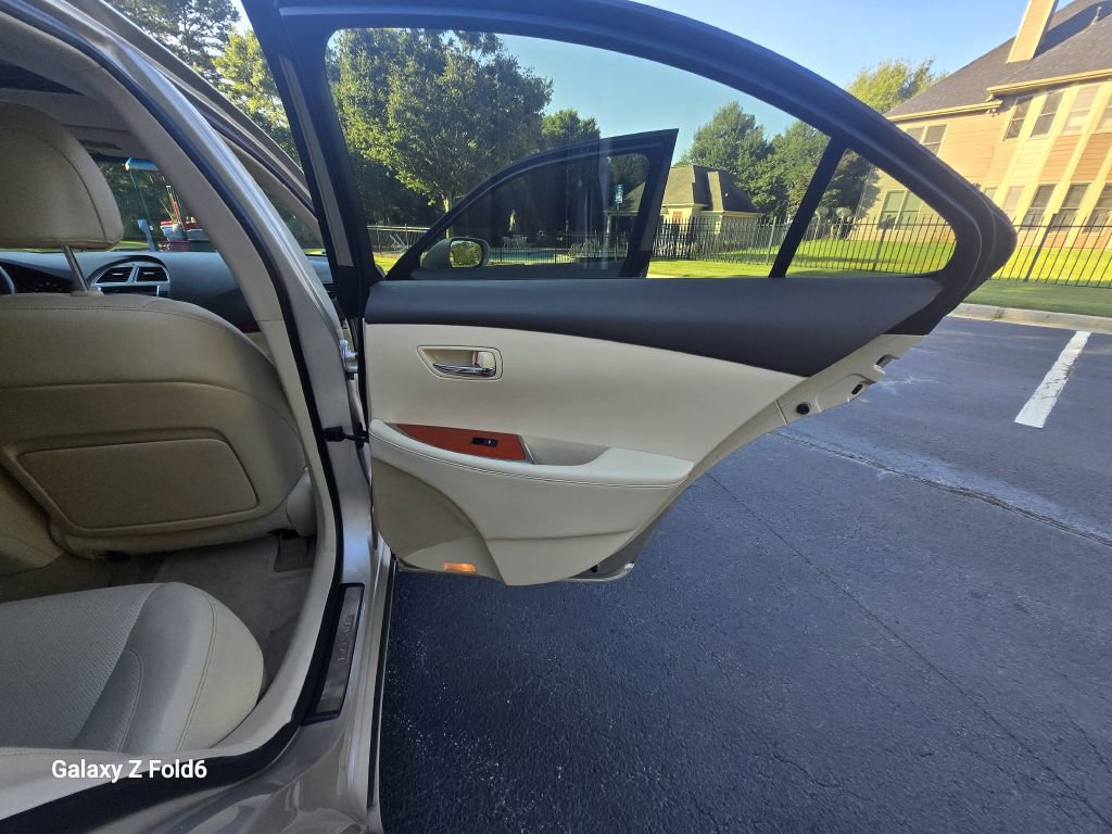 Used 2011 Lexus ES 350 image 16