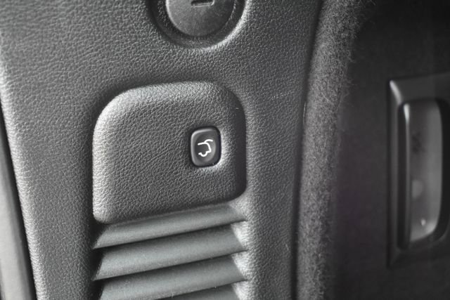 Used 2016 Dodge Durango Limited w/ Nav & Power Liftgate Group image 42