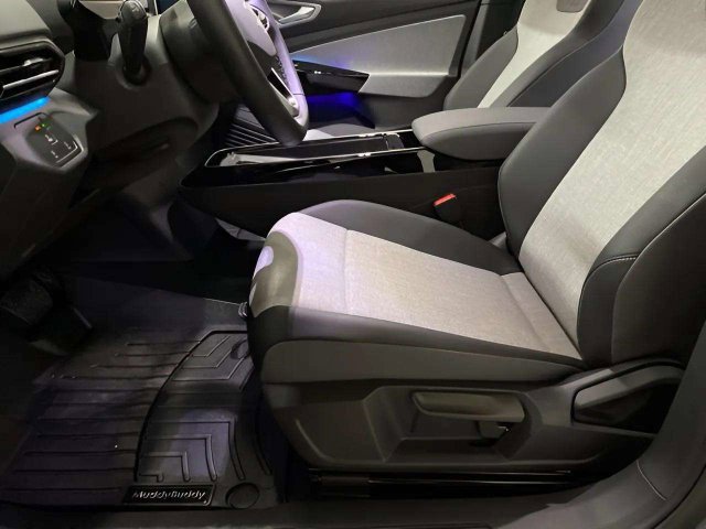 Used 2025 Volkswagen ID.4 Pro RWD image 28