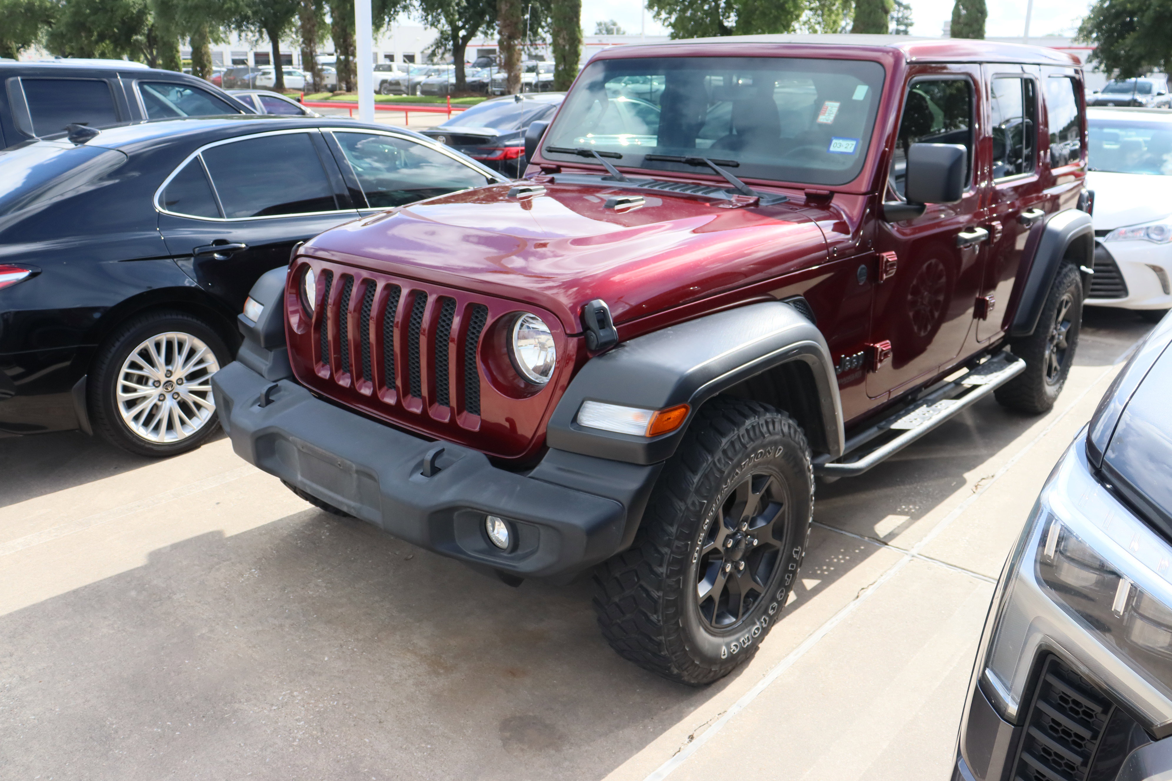 Used 2022 Jeep Wrangler Unlimited Sport w/ Sun And Sound Package AWD/4WD image 6