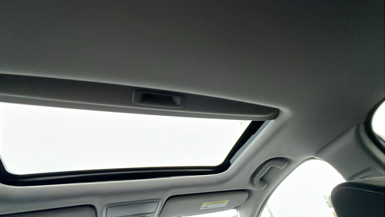 Used 2022 Honda CR-V EX image 19