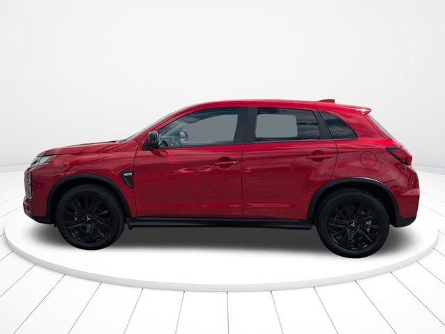 Used 2025 Mitsubishi Outlander Sport LE AWD/4WD image 6