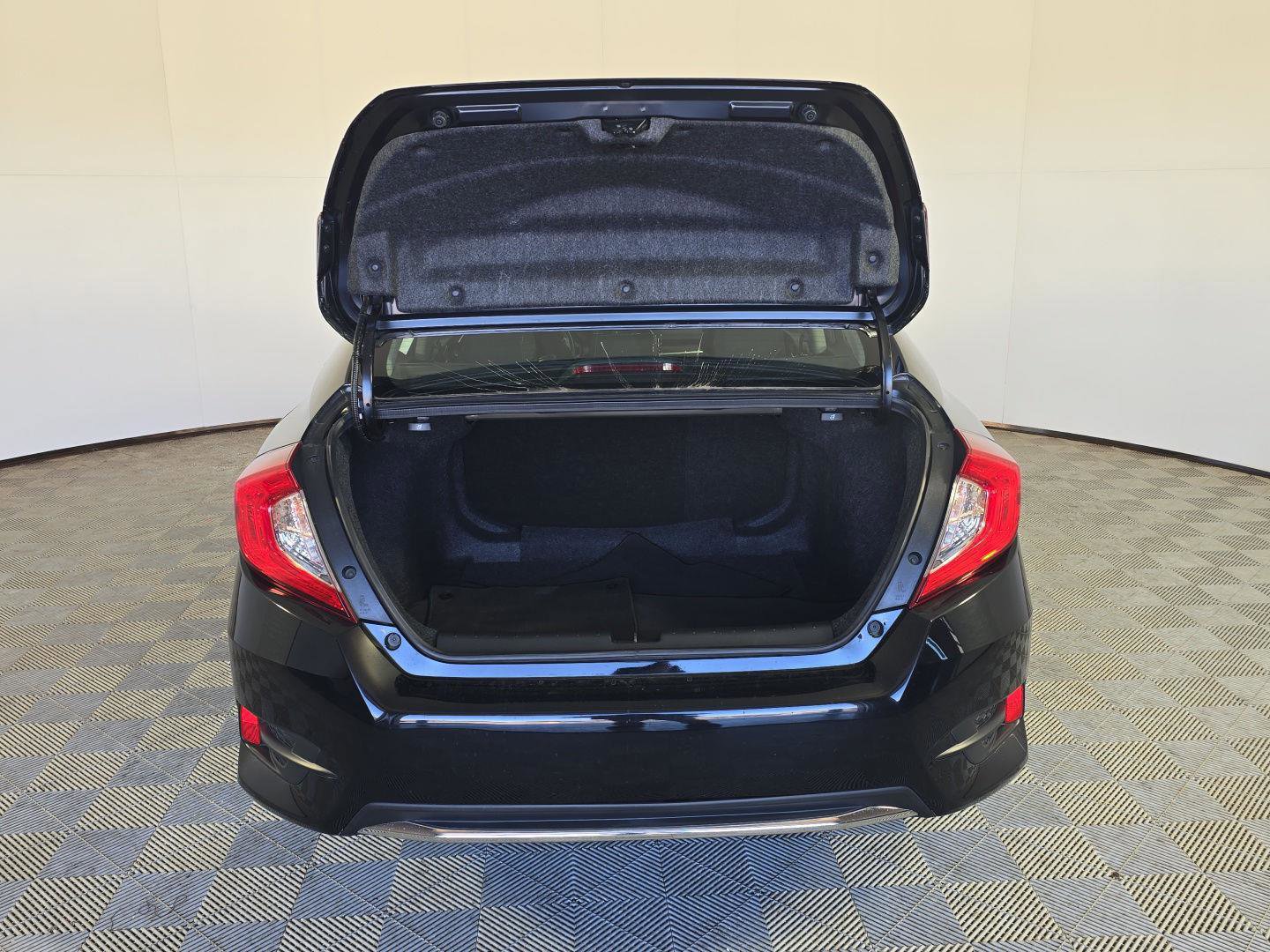 Used 2021 Honda Civic EX image 13
