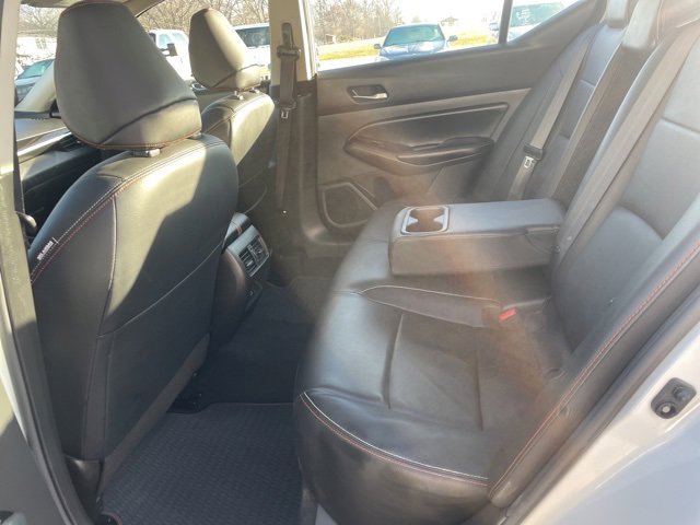 Used 2024 Nissan Altima 2.5 SR image 10