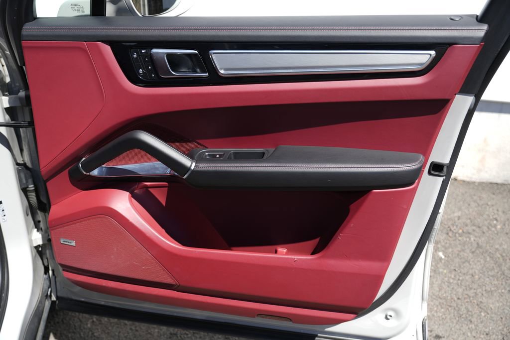 Used 2023 Porsche Cayenne Turbo w/ Premium Package Plus (PI3) image 37