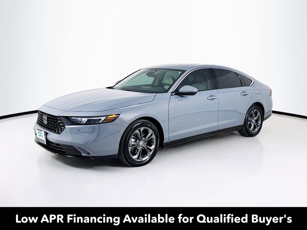 Used 2025 Honda Accord EX-L image 3
