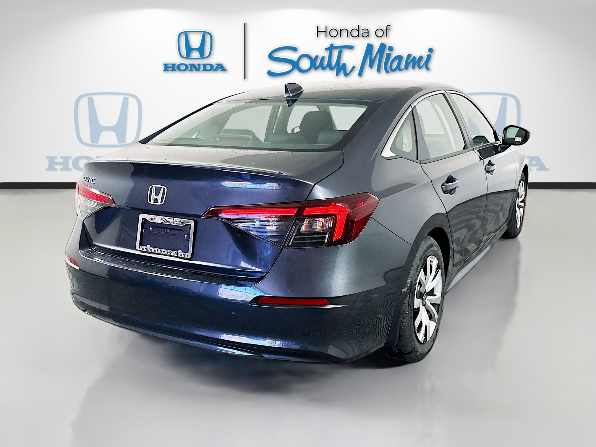 Certified 2025 Honda Civic LX image 6