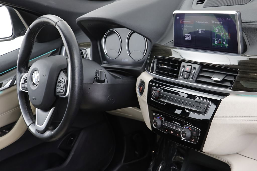 Used 2021 BMW X1 xDrive28i w/ Premium Package image 23