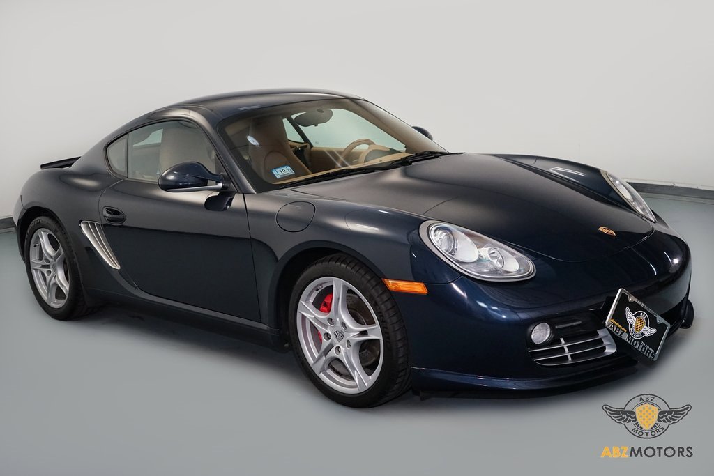 Used 2010 Porsche Cayman S image 2