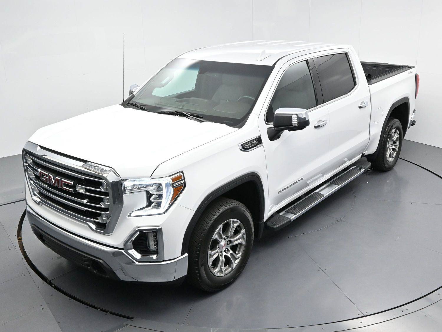 Used 2022 GMC Sierra 1500 SLT AWD/4WD image 38