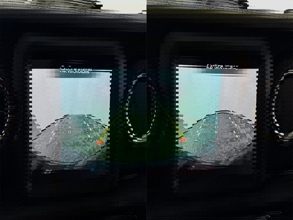 Used 2023 Jeep Wrangler Unlimited Sahara w/ Cold Weather Group image 8