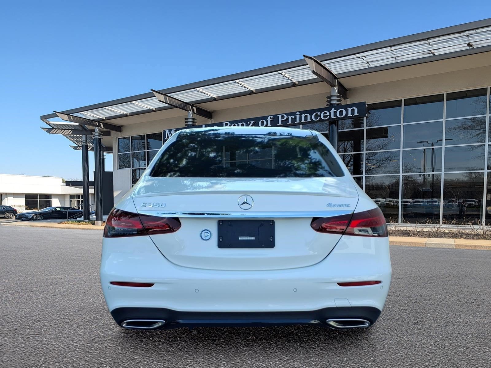 Certified 2023 Mercedes-Benz E 350 4MATIC Sedan image 4