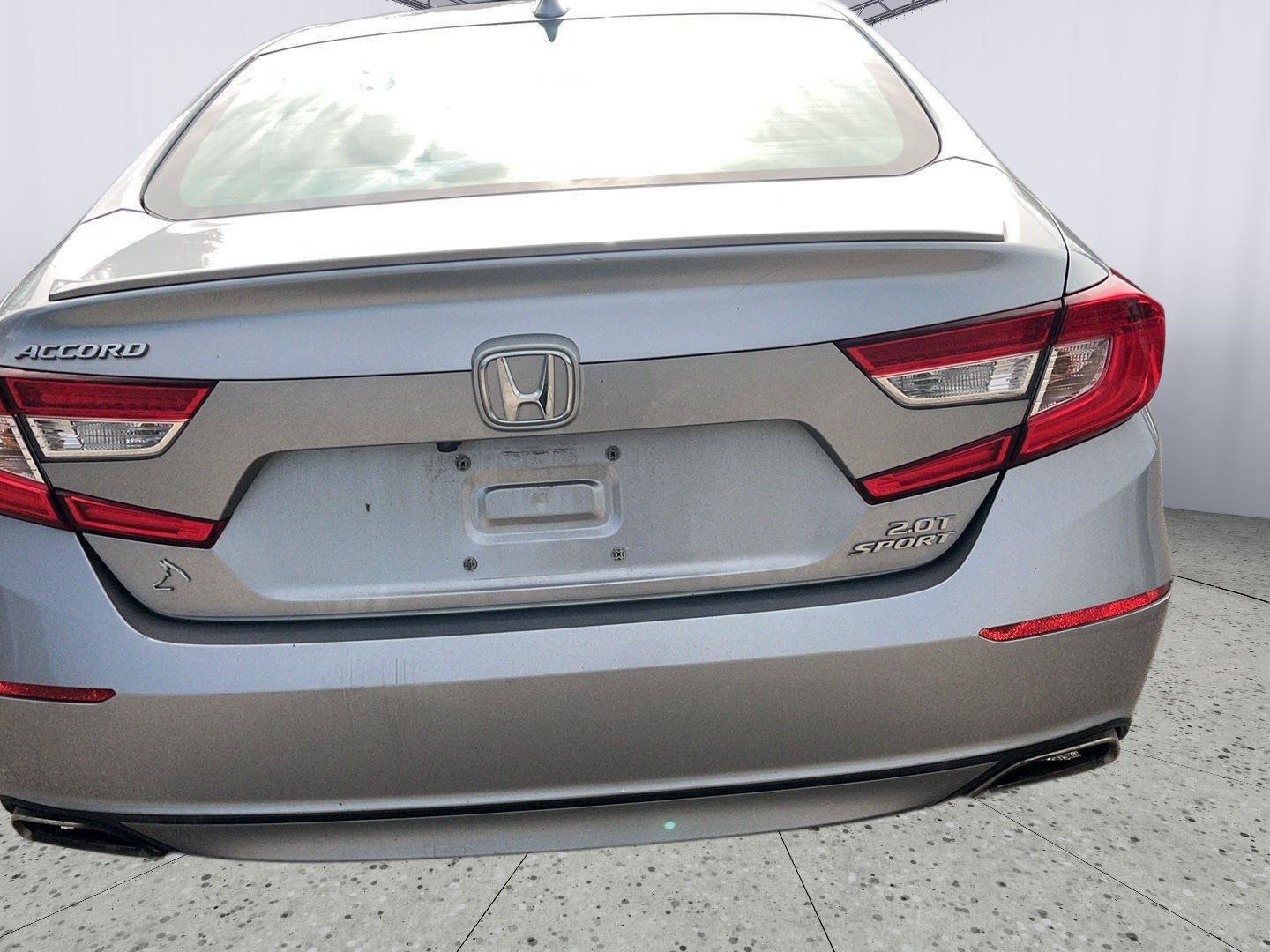 Used 2018 Honda Accord Sport image 26