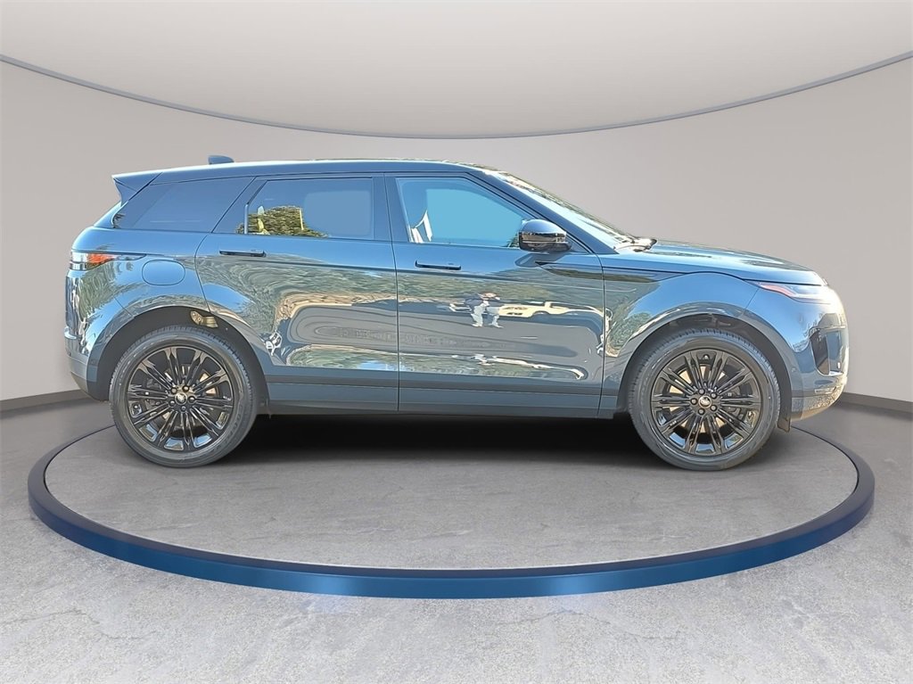 New 2026 Land Rover Range Rover Evoque S image 4
