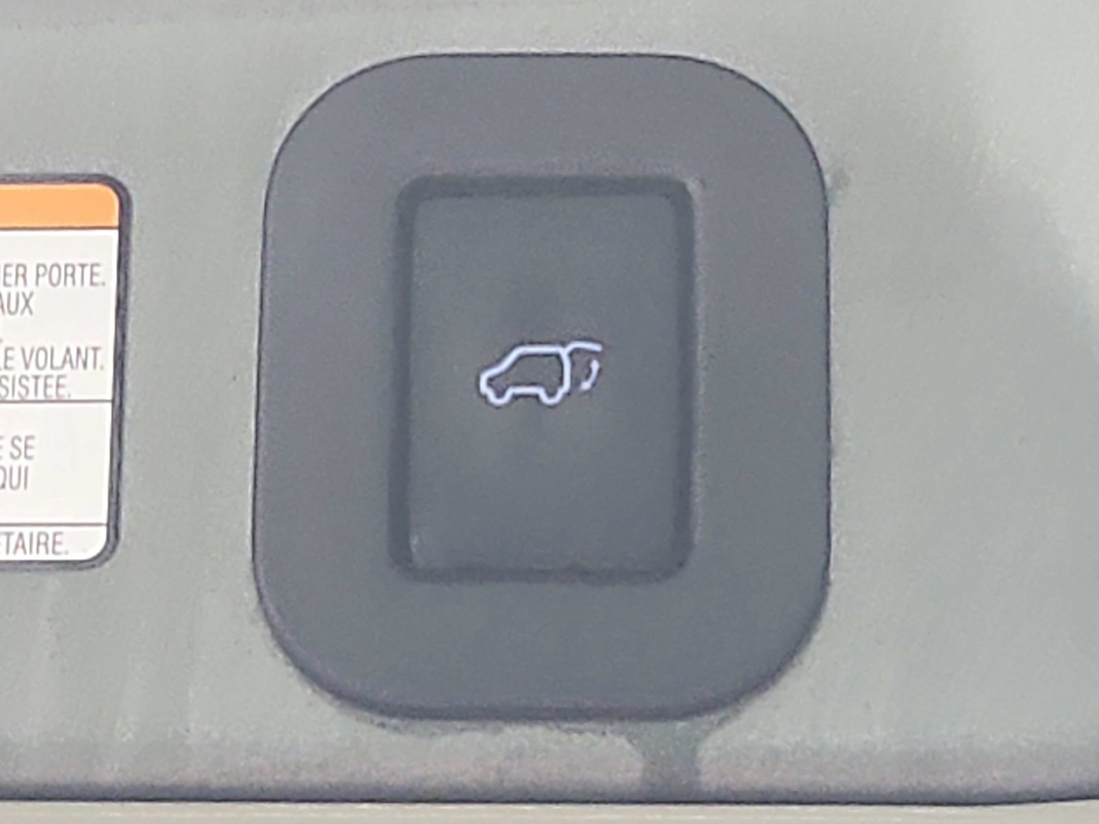 Used 2020 Toyota Sienna XLE Premium FWD image 48