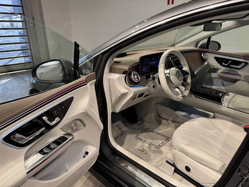 Used 2024 Mercedes-Benz EQE 350+ 4MATIC Sedan image 12