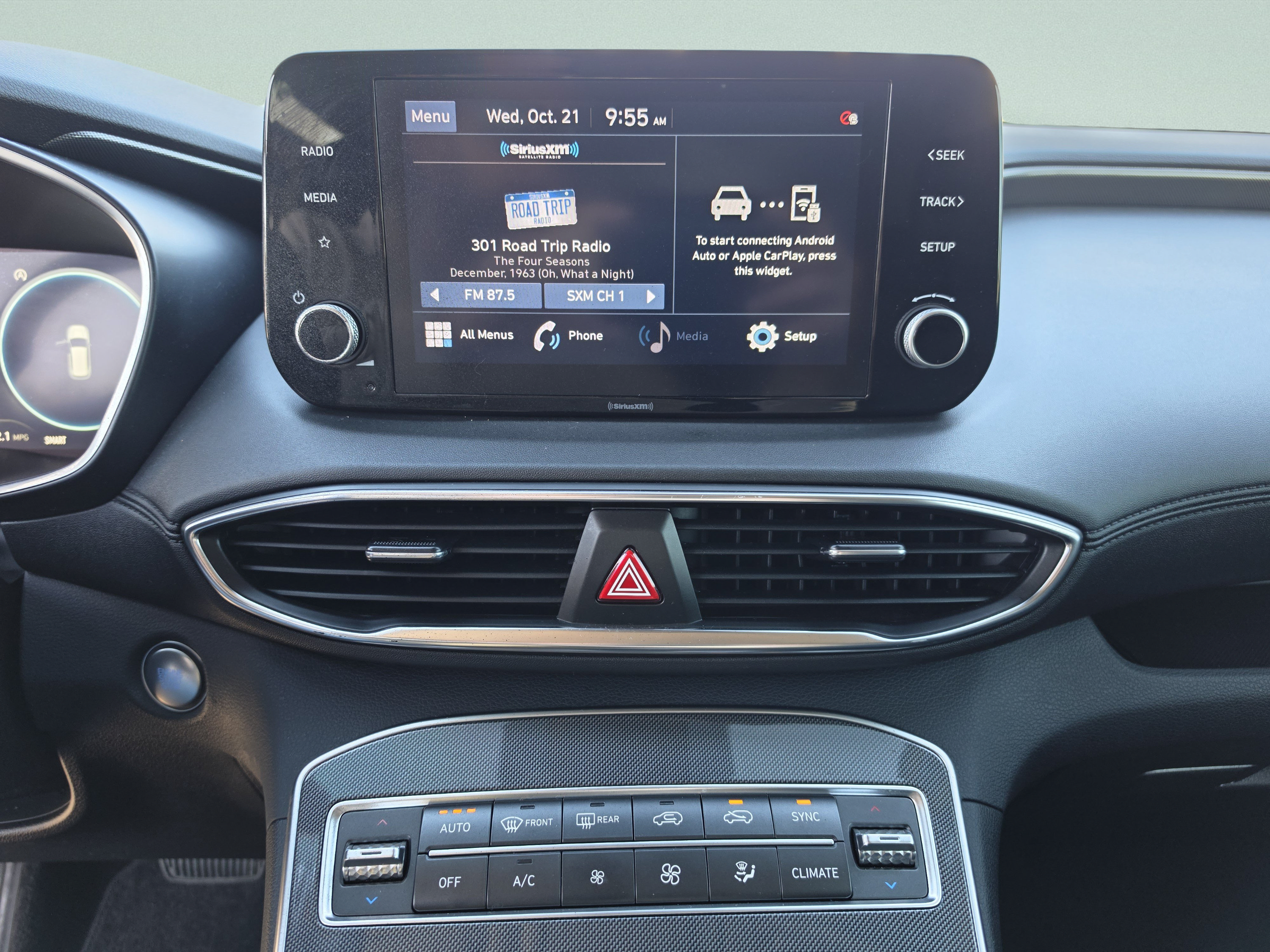 Used 2021 Hyundai Santa Fe SEL w/ Convenience Package FWD image 26
