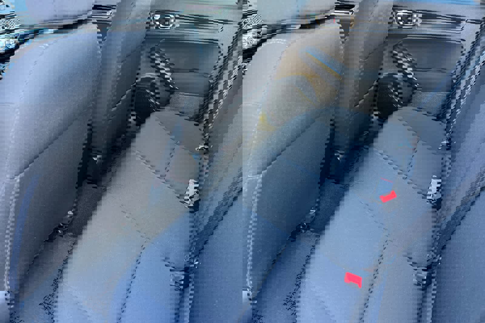 Used 2022 Honda Civic EX image 4