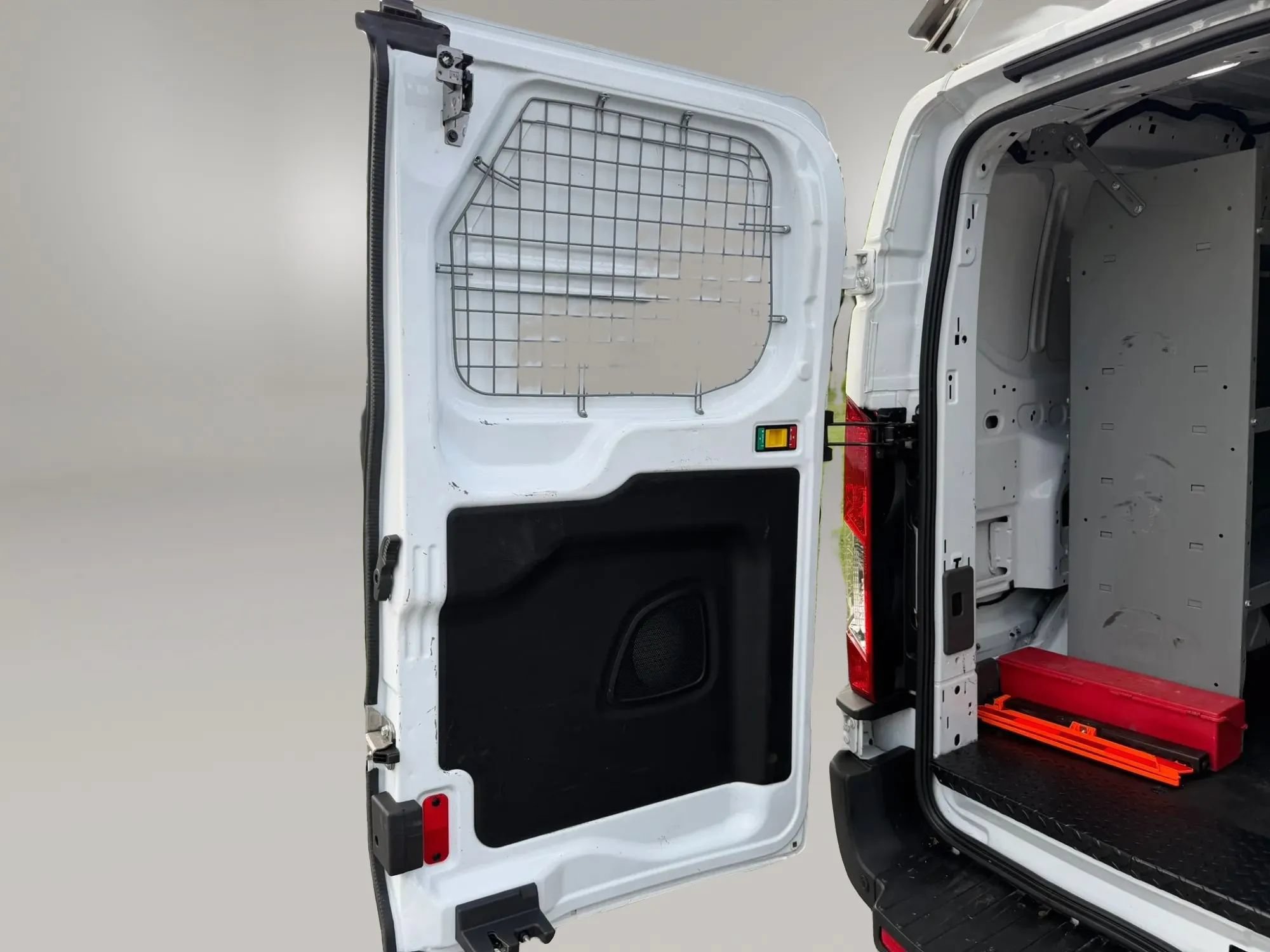Used 2020 Ford Transit 250 Low Roof AWD image 29