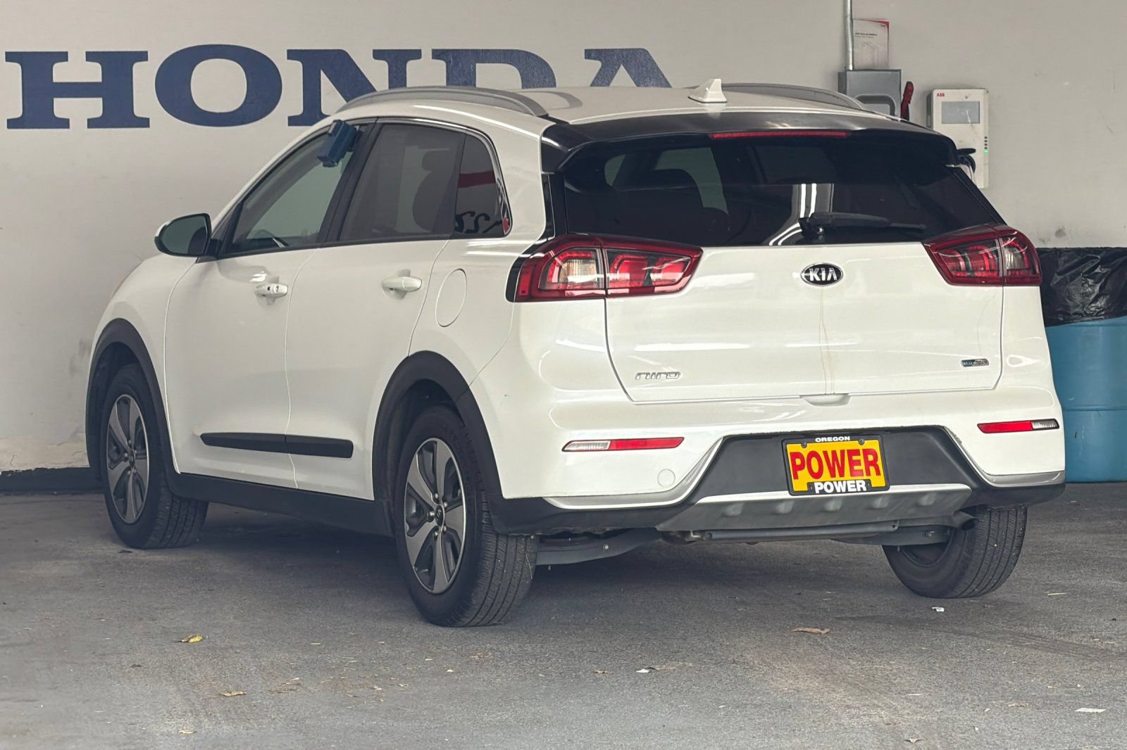 Used 2019 Kia Niro LX FWD image 5