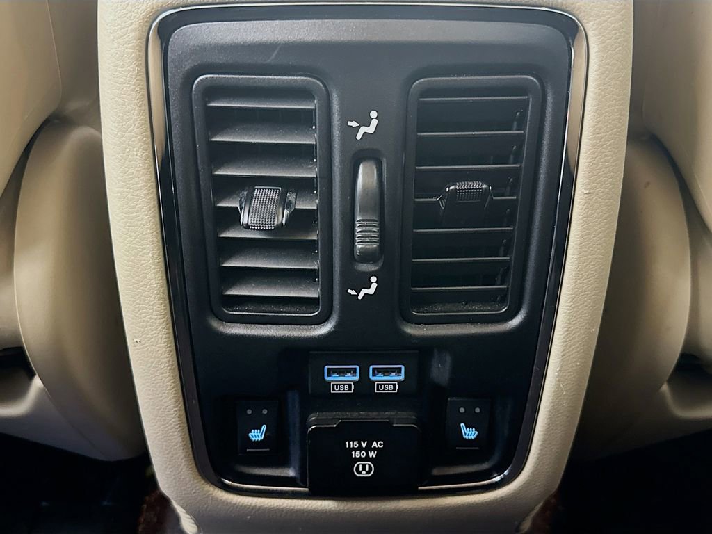 Used 2015 Jeep Grand Cherokee Limited image 26