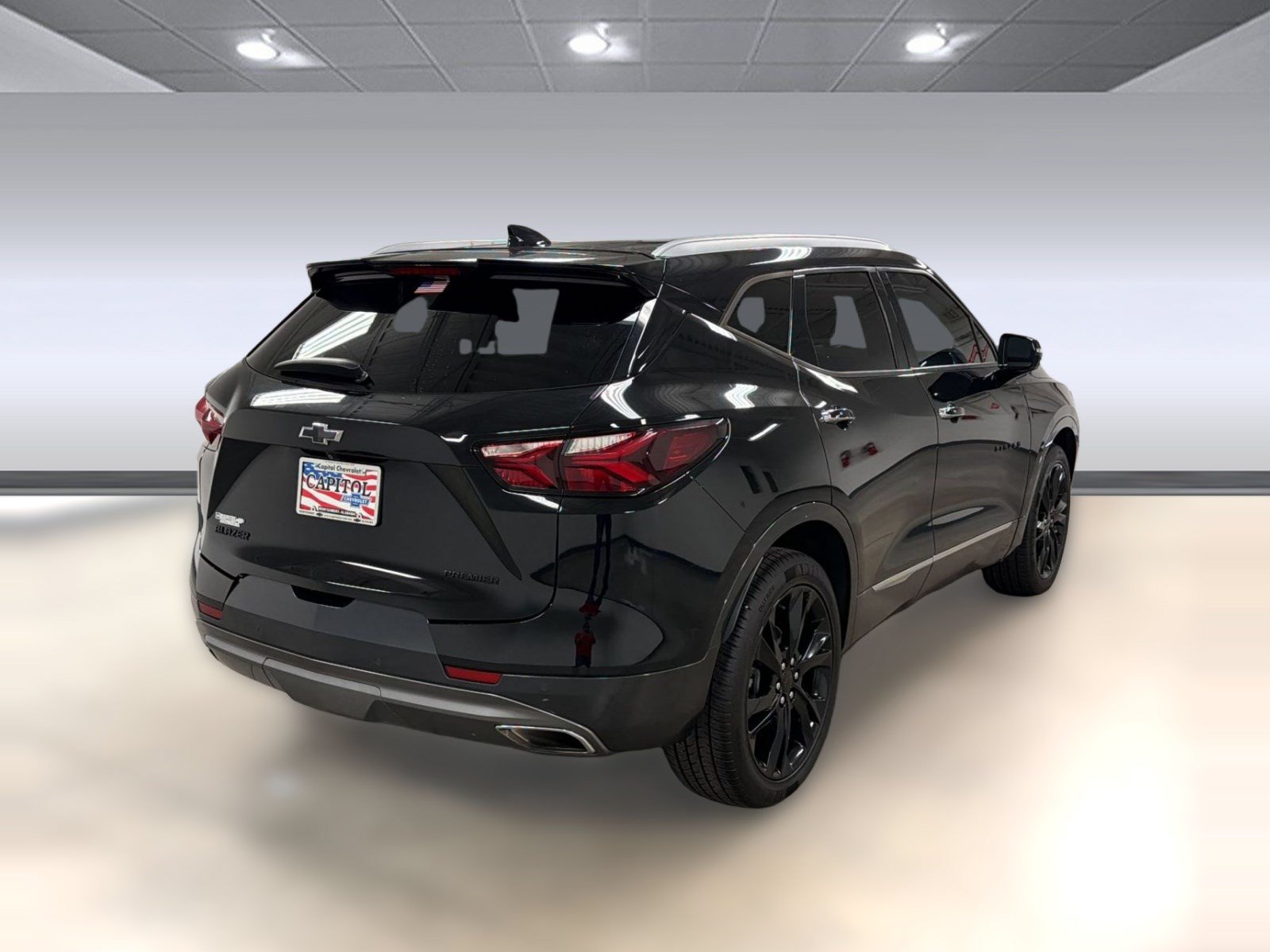 Used 2022 Chevrolet Blazer Premier w/ Enhanced Convenience Package FWD image 8