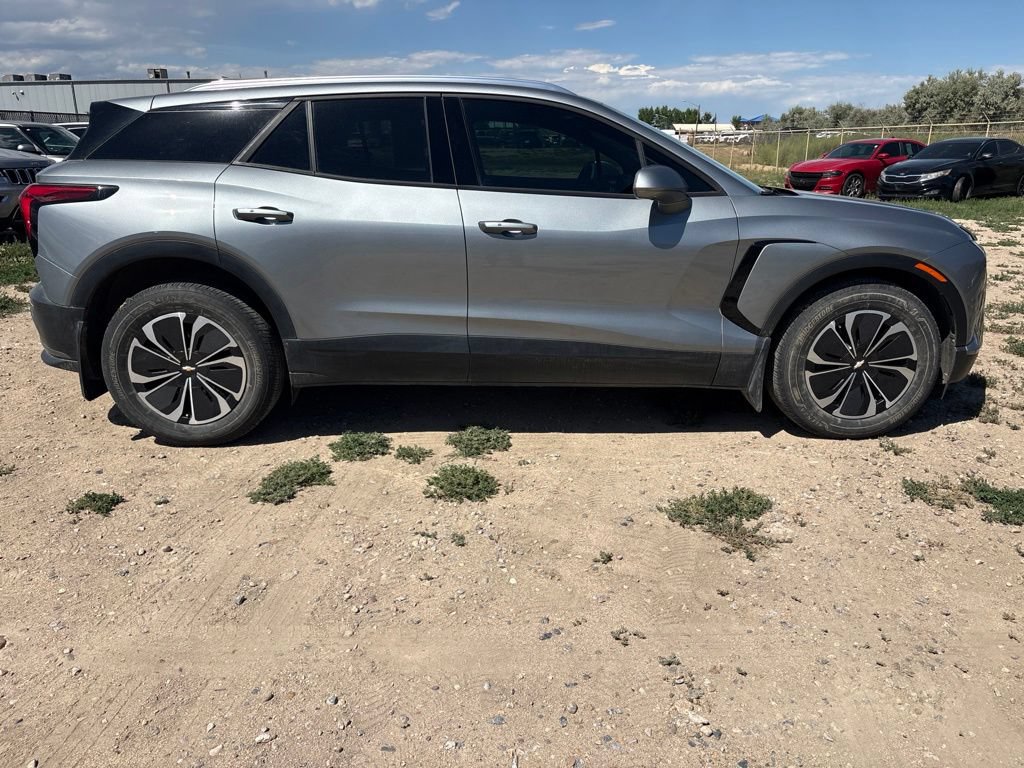 Used 2024 Chevrolet Blazer EV LT AWD/4WD image 6