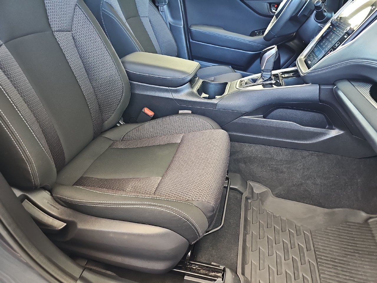 Used 2024 Subaru Outback Premium w/ Popular Package #1 AWD/4WD image 13