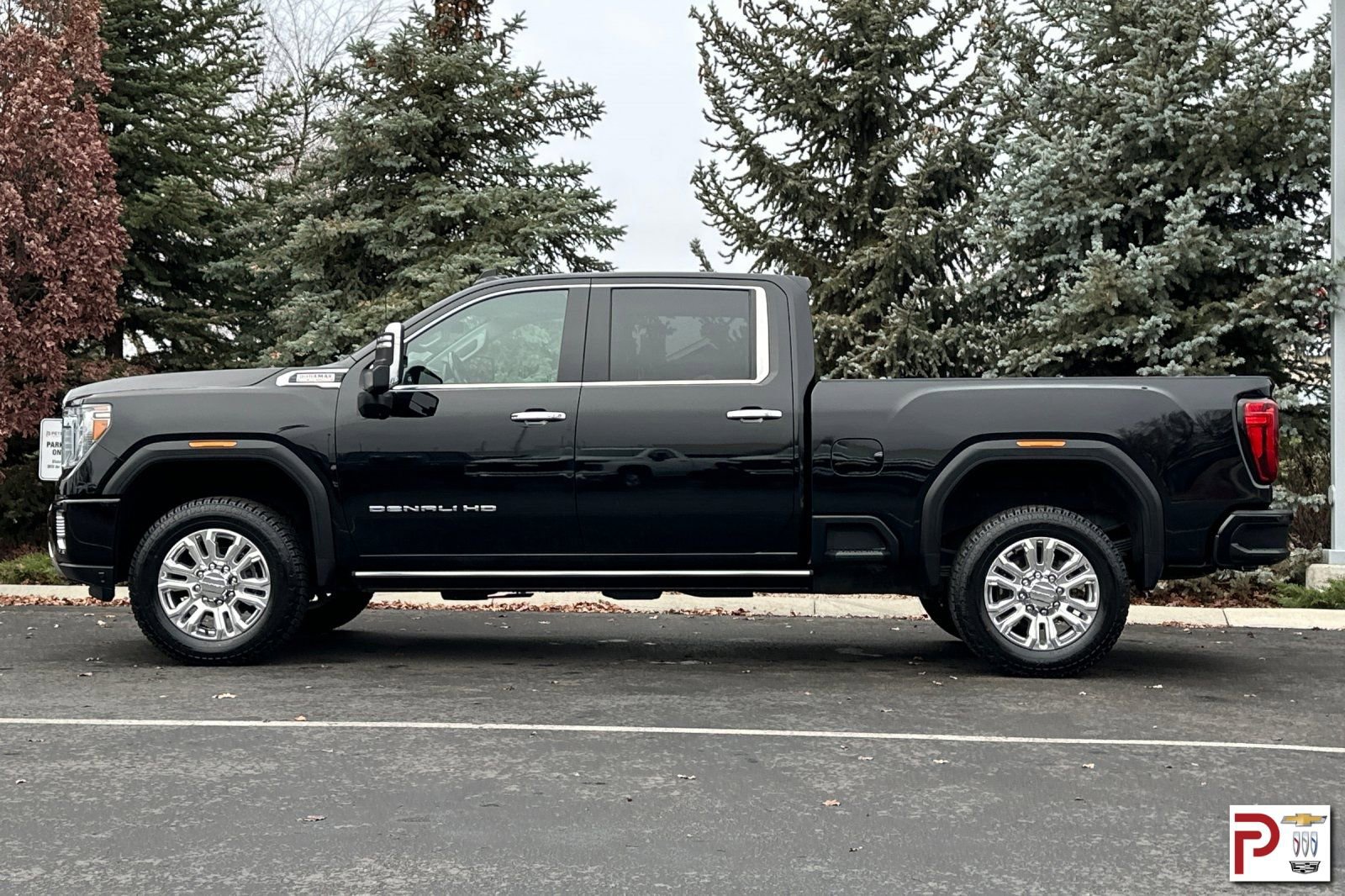 Certified 2022 GMC Sierra 3500 Denali image 7