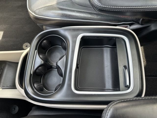 Used 2020 Chrysler Pacifica Limited FWD image 28