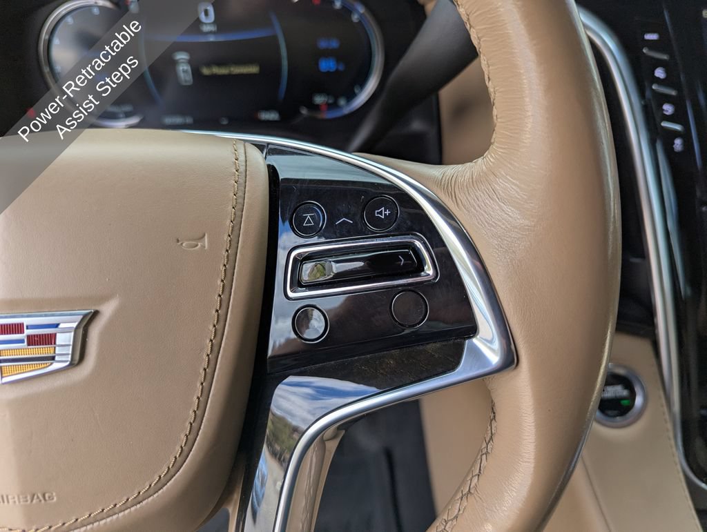 Used 2020 Cadillac Escalade Platinum AWD/4WD image 23