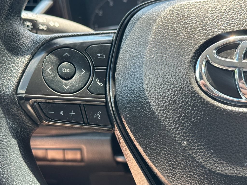 Used 2024 Toyota Corolla LE FWD image 18
