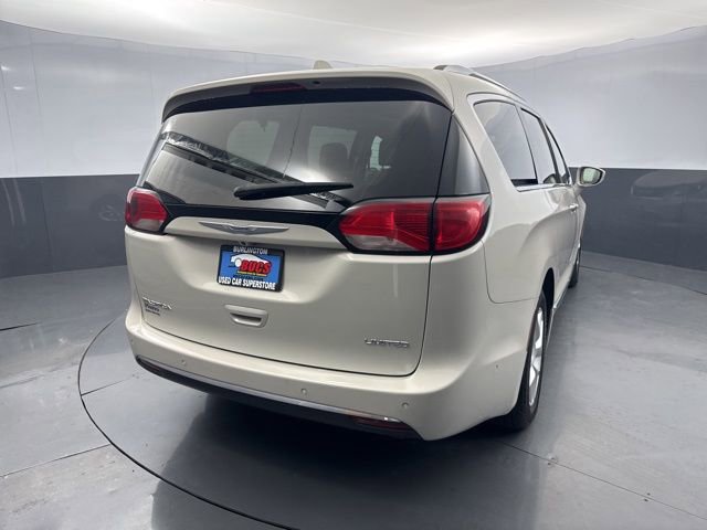 Used 2020 Chrysler Pacifica Limited w/ Advanced Safetytec Group image 7