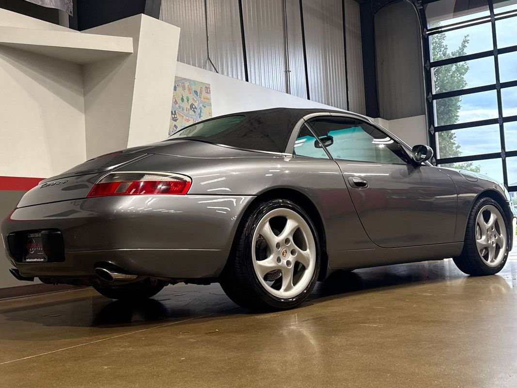 Used 2001 Porsche 911 Carrera 4 AWD/4WD image 44